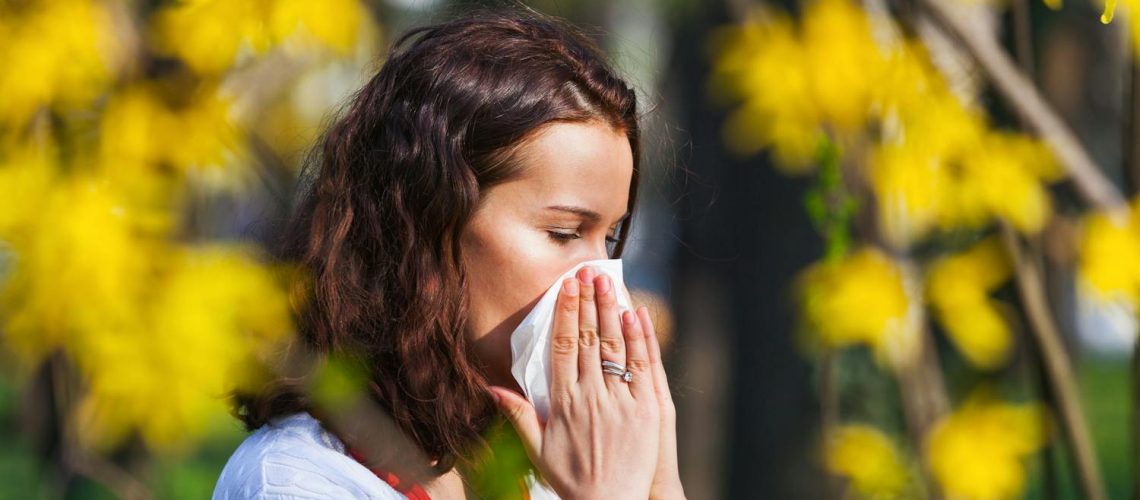 Rhume des foins : faut-il choisir un antihistaminique oral ou local ?